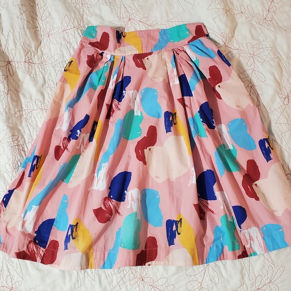 Emily and Fin Skirt - Picture 2 of 6